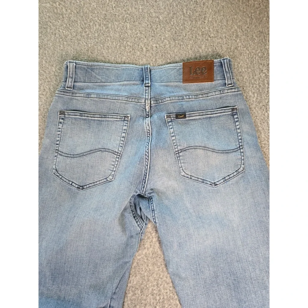 Lee Performance Extreme Motion Straight Fit Tapered Leg Mens Size 32x34 Jeans
